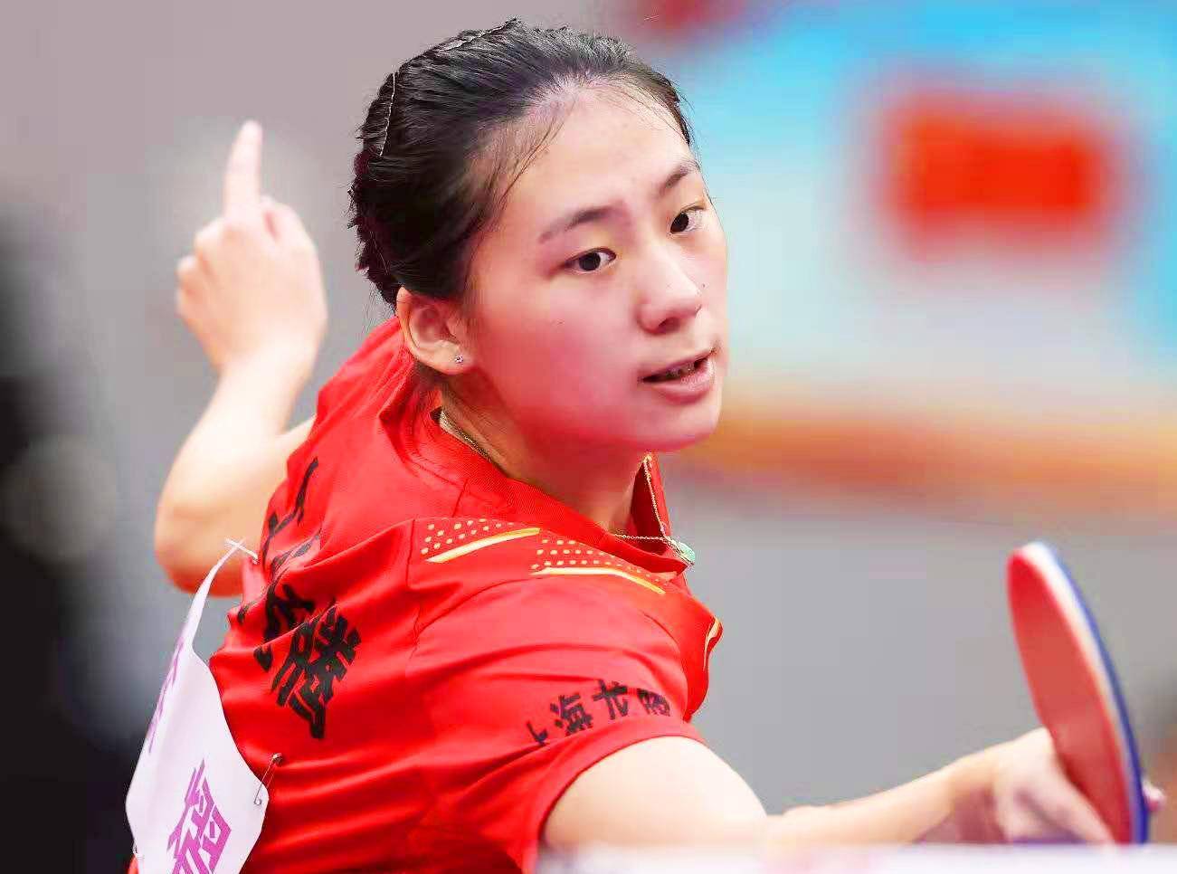 级内线的伊 级内线的伊