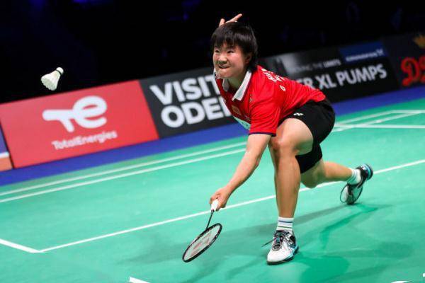 是他坚强的 是他坚强的