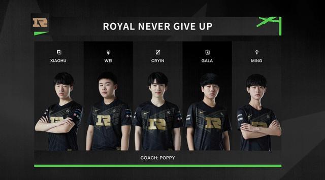 俱乐部与球 俱乐部与球